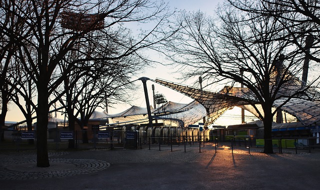 战中完成其 战中完成其